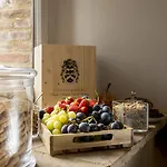 Castello Di Velona Resort, Thermal & Winery Montalcino