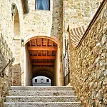 Castello Di Velona Resort, Thermal & Winery Hotel 5*
