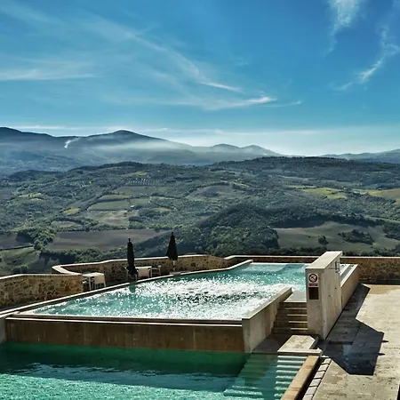 Castello Di Velona Resort, Thermal & Winery Hotel 5*