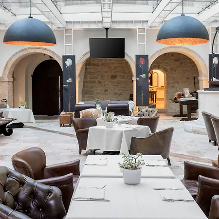 Castello Di Velona Resort, Thermal & Winery 호텔 몬탈치노