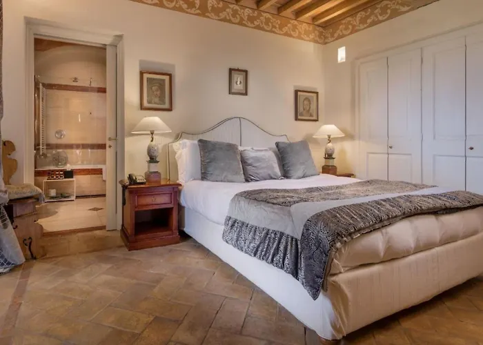 Castello Di Velona Resort, Thermal & Winery Hotel Montalcino