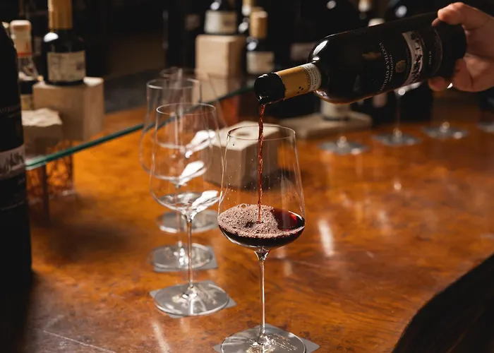 Hotel Castello Di Velona Resort, Thermal & Winery Montalcino