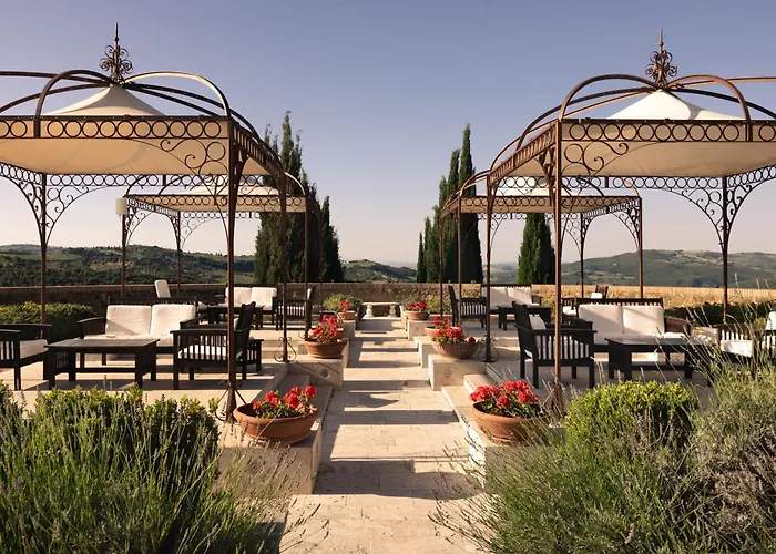 Castello Di Velona Resort, Thermal & Winery 5* Montalcino