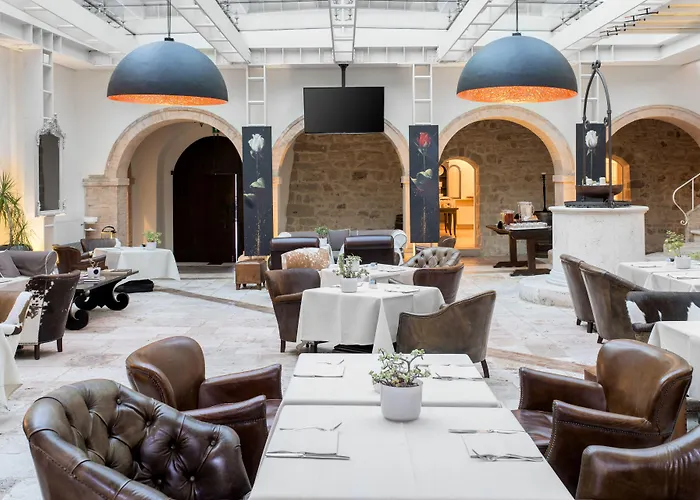 Castello Di Velona Resort, Thermal & Winery Hotel Montalcino